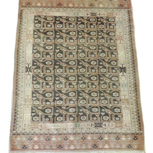 TURCOMAN 175cm x 133cm