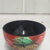 Lacquerware bowl with floral decoration, Japanese or Chinese origin