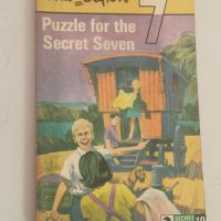 Vintage paperback book ‘Puzzle for the Secret Seven’ by Enid Blyton