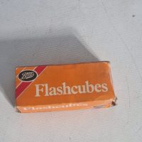 Vintage Boots Magicubes Type X flash cube box