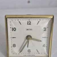 vintage Smiths mechanical travel alarm clock