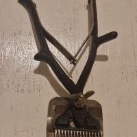 Vintage hand-operated sheep shearing clippers
