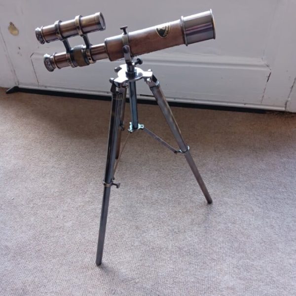A TABLE TOP TELESCOPE (by KELVIN HIGHES) 1980’S
