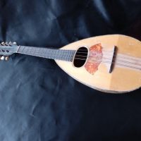 AN ITALIAN MANDOLIN. Strung and ready to play!