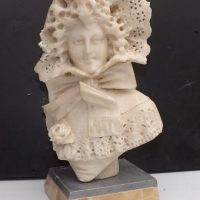 Carved marble figure of Georgian lady in her bonnet &#038; blouse