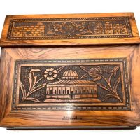 TEMPLE MOUNT CARVED OLIVE WOOD WRITING SLOPE
