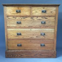 Arts &#038; Crafts Oak Chest of Drawers by Harris Lebus c1900