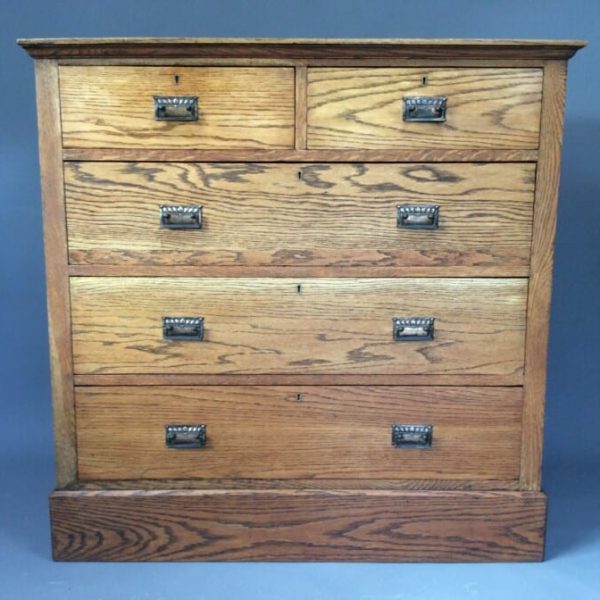 Arts &#038; Crafts Oak Chest of Drawers by Harris Lebus c1900