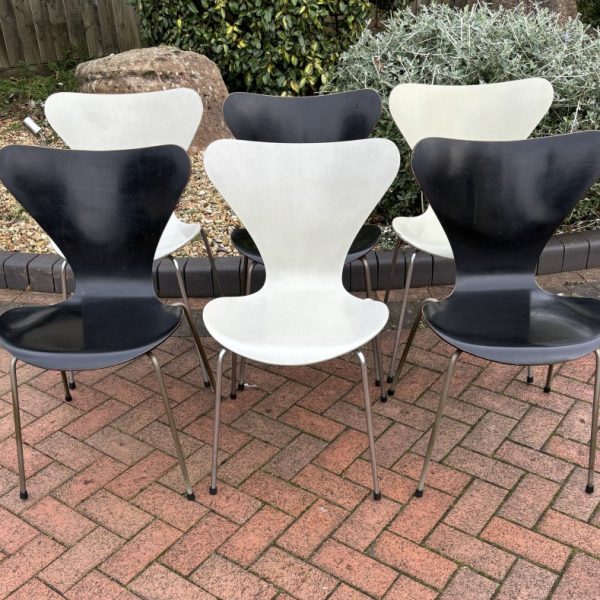 Arne Jacobsen for Fritz Hansen 1960s Chairs