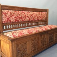 Gothic Revival / Arts &#038; Crafts Oak Settle by Gillows