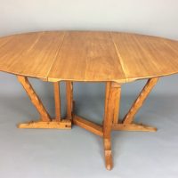 Romney Green Arts &#038; Crafts Dining Table