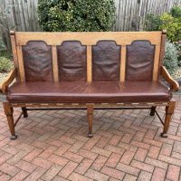 Arts &#038; Crafts Oak and Leather Settle
