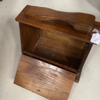 Vintage shoe shine box