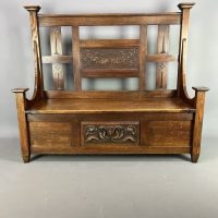 Arts &amp; Crafts Carved Oak Settle c1910