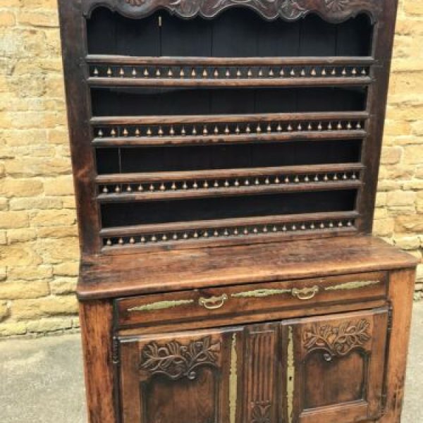 Antique French Oak Louis XV Country Chestnut &amp; Oak Dresser Enfilade, circa 1760