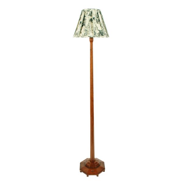 Acorn-Man-Standard-Lamp-8428