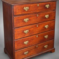 Georgian Mahogany Chest of Drawers
