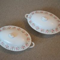 SALE &#8211; A Vintage Minton &#8216;Spring Bouquet&#8217; 38 Piece dinner service &#8211; SALE PRICE £150.00