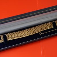 Vintage Quality Ornate Wide Gold Tone Bracelet with Safety Chain Boxed &#8211; Ideal Gift