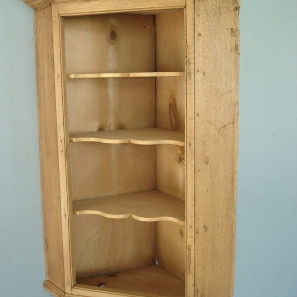 Oak Wall Hanging Corner Shelves
