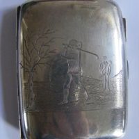 Exquisite GOLF Cigarette Case 1903 Curved Heavy 90g Original Bands Gilt Golfing