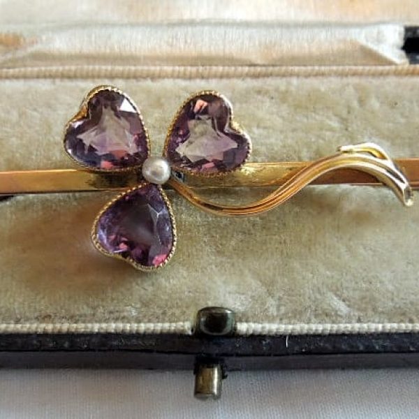 15ct Gold Amethyst, Seed Pearl Shamrock Brooch