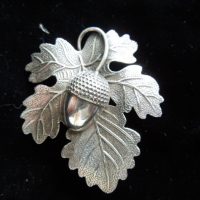 Silver Acorn &#038; Oak Leaf Brooch