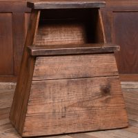 Japanese Street‑Vendor Stool SAI4197