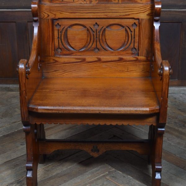 Arts &amp; Crafts Alter Chair SAI3352