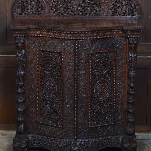 Victorian Burmese Padouk Sideboard / Cabinet SAI3353