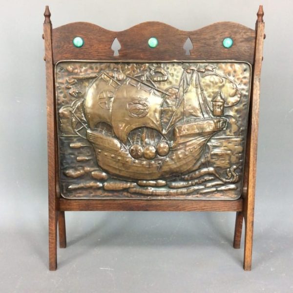 Arts & Crafts Oak Framed Copper Fire Screen c1900