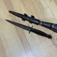 Commando’s fighting knife and scabbard 2ww