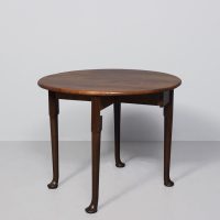 George 3rd mahogany padfoot drop-leaf small dining or supper table