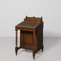 Late Victorian Aesthetic Movement walnut Davenport in excellent original condition