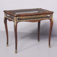 Quality Ormolu (Gilded Bronze) Mounted Victorian Large-Size Rosewood Bijouterie Table