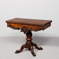 Quality William IV mahogany fold-over table, would make an attractive, neat-sized hall or side table