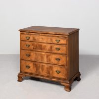 George 2nd style figured walnut neat size chest of drawers, with a lovely mellow colour and patina