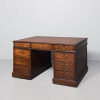 George 3rd full-size mahogany partners desk with drawers on both sides in excellent original condition