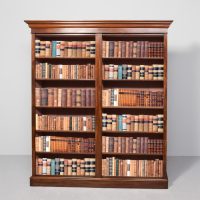 Mid-Victorian, tall mahogany two-part open bookcase with 5 adjustable shelves
