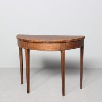 George III inlaid mahogany fold-over tea table, with rosewood and boxwood crossbanding and a lovely colour and patina