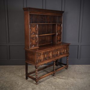 Geometrical-Oak-Dresser