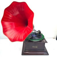 HORNED GRAMOPHONE BY EDISON BELL  RARE.
