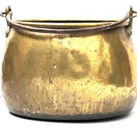 GEORGIAN HEAVY AND LARGE BRASS PAN FOR DISPLAY