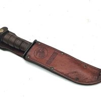 AMERICAN USMC KA-BAR KNIFE &amp; SCABBARD