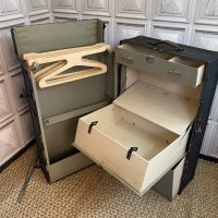 EARLY 20TH CENTURY WARDROBE TRAVEL TRUNK