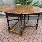 Large Georgian 19th Century Gateleg Dining Table