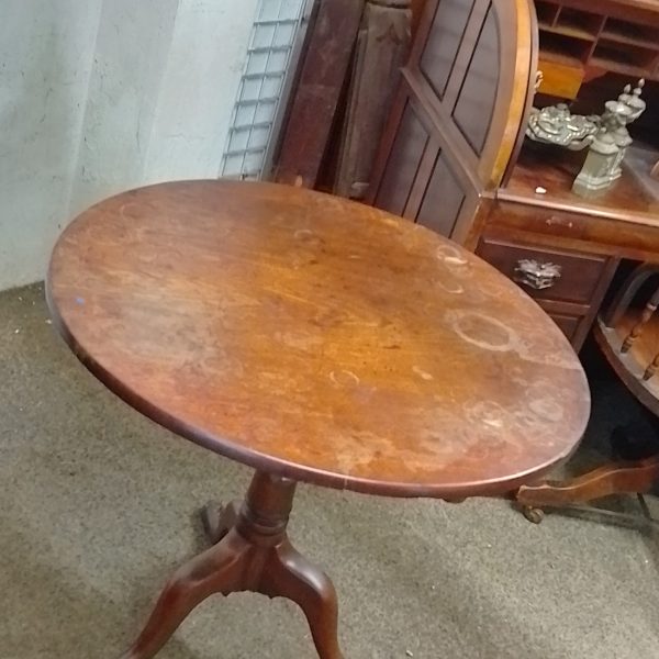 Large Antique Georgian Tripod Table
