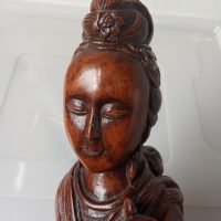 Beautiful TALL carved Bijin carrying baby SIGNED Geisha c1920 Serene NOT a Guanyin