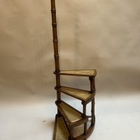 Set Of Spiral Library Steps