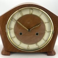Retro Walnut Smiths Art Deco Mantle Clock &#8211; ca1950
